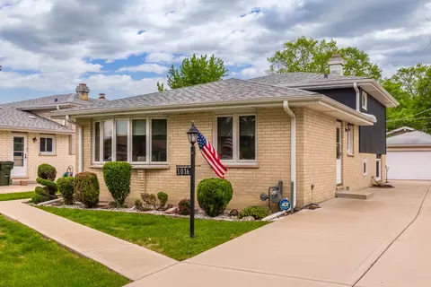 1016 S Haddow Ave, Arlington Heights, IL 60005