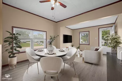 Dining - 1501 S 7th Ave, Kankakee, IL 60901 photo 1 of 2