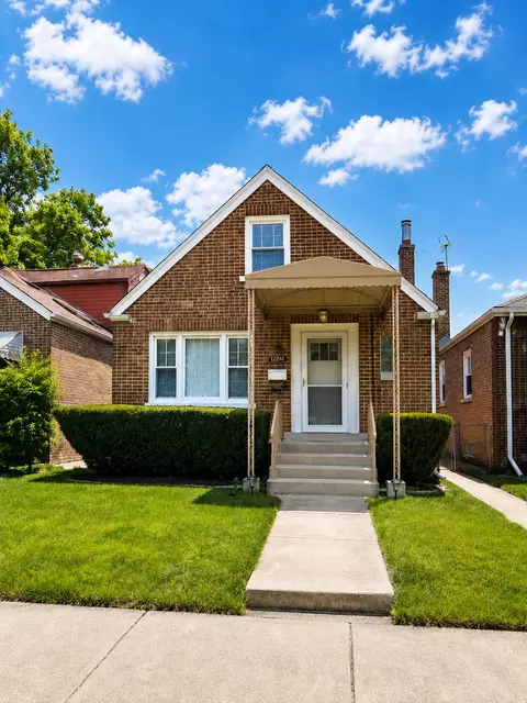 9755 S Maryland Ave, Chicago, IL 60628