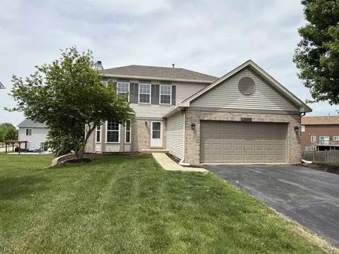 1305 Burns Ct, Minooka, IL 60447