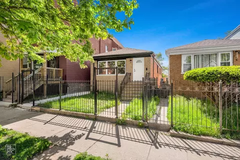 6554 S Laflin St, Chicago, IL 60636