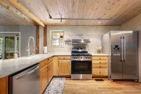 Kitchen - 1801 Richton Rd, Steger, IL 60475 photo 2 of 4