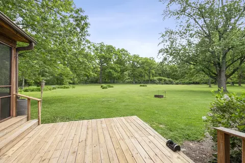 Exterior - 1801 Richton Rd, Steger, IL 60475 photo 5 of 13