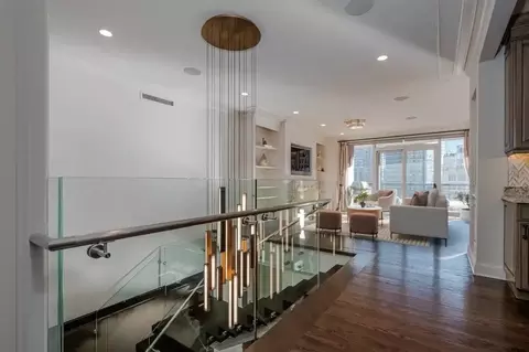 Entry Way - 270 E Pearson St #701-801, Chicago, IL 60611 photo 2 of 3