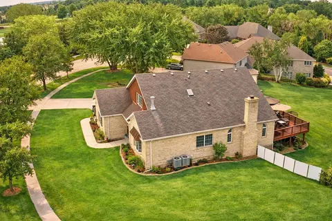 26241 W Erin Isle, Channahon, IL 60410