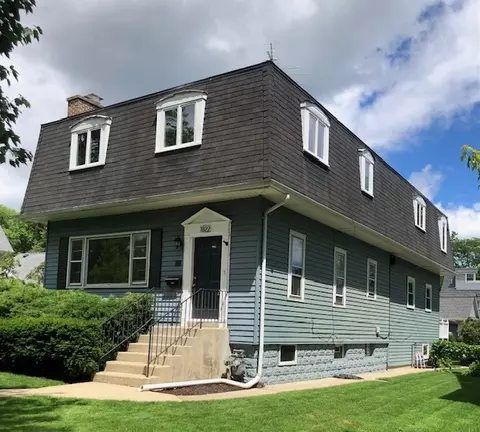 1822 Walnut Ave, Wilmette, IL 60091
