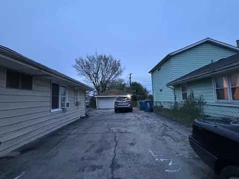 Exterior - 41 Circle Dr, Dixmoor, IL 60426 photo 3 of 3