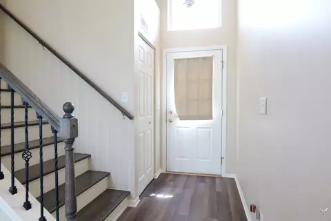 Entry Way - 24835 Gates Ct, Plainfield, IL 60585 photo 2 of 3