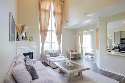 Living - 24835 Gates Ct, Plainfield, IL 60585 photo 3 of 3