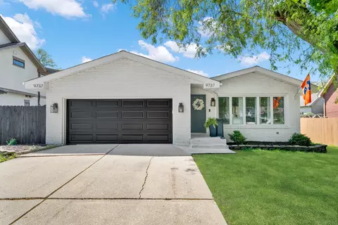 9737 W 57th St, Countryside, IL 60525