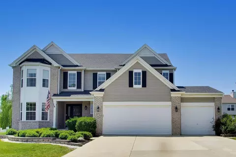 17060 Auburn Ridge Dr, Lockport, IL 60441