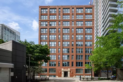 124 W Polk St #307, Chicago, IL 60605