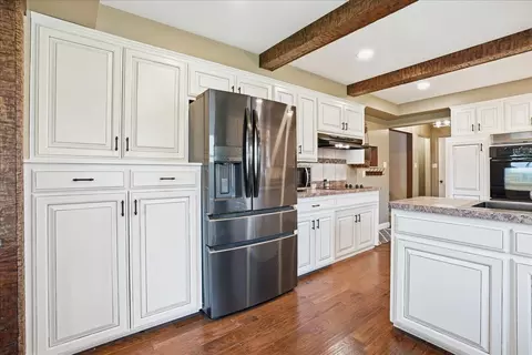 409 E Oak St, Fairbury, IL 61739 photo 23