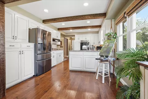 409 E Oak St, Fairbury, IL 61739 photo 25
