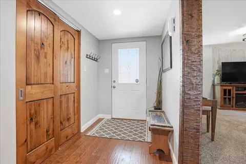 409 E Oak St, Fairbury, IL 61739 photo 8