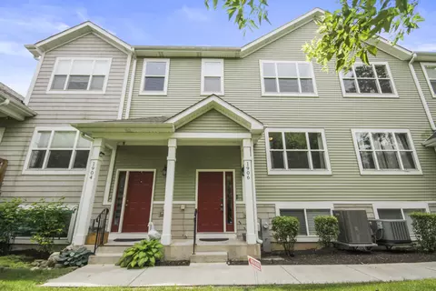 1906 Rena Ln, Yorkville, IL 60560