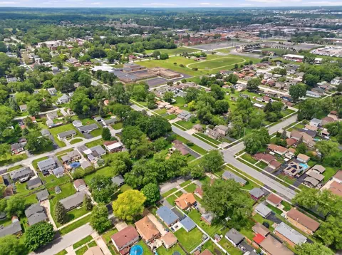 View/Area - Undisclosed, Midlothian, IL 60445 photo 1 of 7