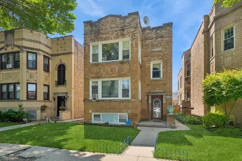 6630 N Maplewood Ave, Chicago, IL 60645