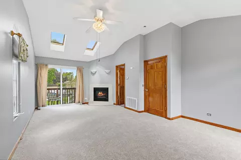 Living - 4403 Maple Ct, Rolling Meadows, IL 60008 photo 5 of 7