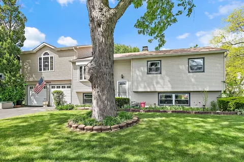 Exterior - 4403 Maple Ct, Rolling Meadows, IL 60008 photo 12 of 12
