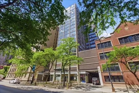 3110 N Sheridan Rd #708, Chicago, IL 60657