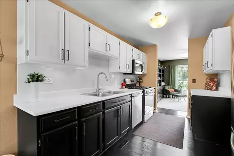 1916 Tamahawk Ln, Naperville, IL 60564 photo 13