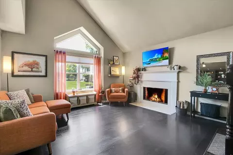 1916 Tamahawk Ln, Naperville, IL 60564 photo 7