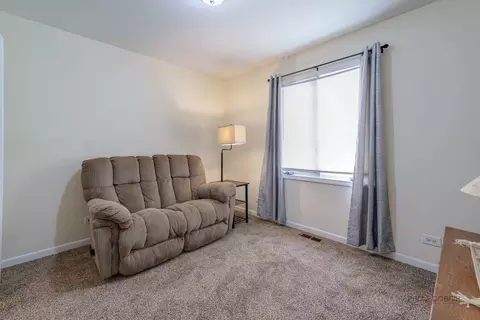 Other - 809 Carol Ave S, Mchenry, IL 60050 photo 4 of 8