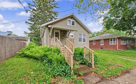 206 N Victor St, Champaign, IL 61821