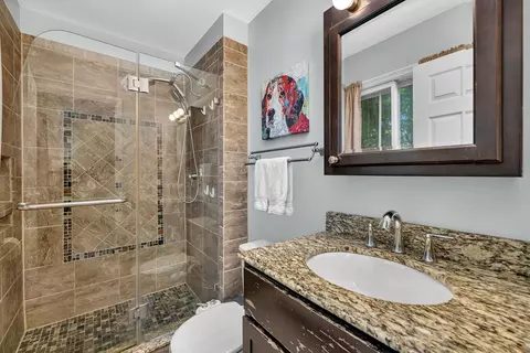 5 Assembly Ct, Bolingbrook, IL 60440 photo 16