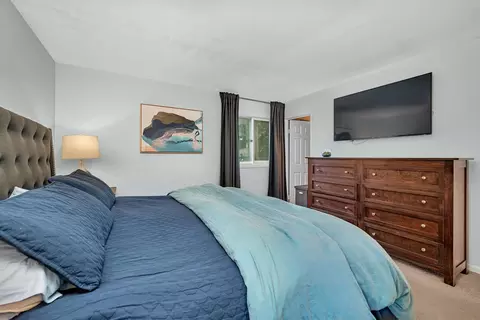 5 Assembly Ct, Bolingbrook, IL 60440 photo 15