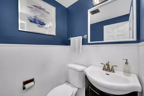 5 Assembly Ct, Bolingbrook, IL 60440 photo 9