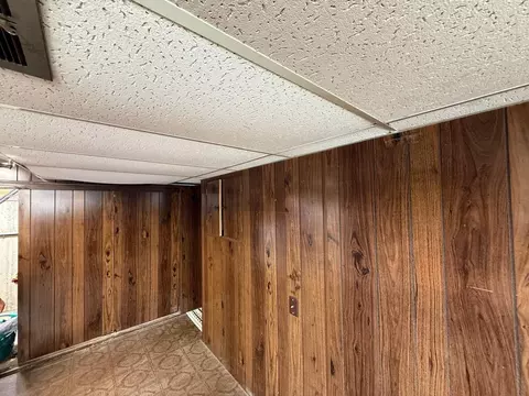 Other - 8945 N Lyons St, Des Plaines, IL 60016 photo 2 of 2