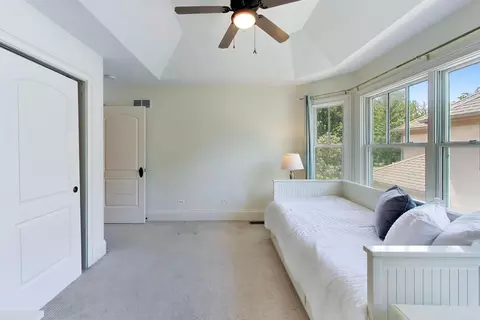Bedroom - 345 Madison Ave, Glencoe, IL 60022 photo 4 of 10