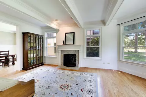 Living - 345 Madison Ave, Glencoe, IL 60022 photo 1 of 7