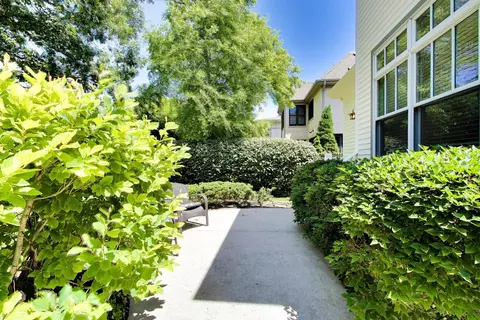 Exterior - 345 Madison Ave, Glencoe, IL 60022 photo 11 of 14