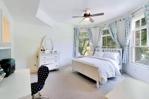 Bedroom - 345 Madison Ave, Glencoe, IL 60022 photo 5 of 10