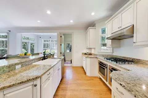 Kitchen - 345 Madison Ave, Glencoe, IL 60022 photo 2 of 3