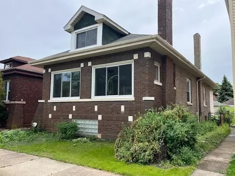 853 E 88th St, Chicago, IL 60619