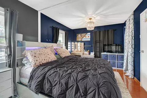 Bedroom - 19350 Beechnut Dr, Mokena, IL 60448 photo 2 of 7