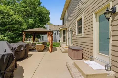 Exterior - 15528 Dan Patch Dr, Plainfield, IL 60544 photo 8 of 11