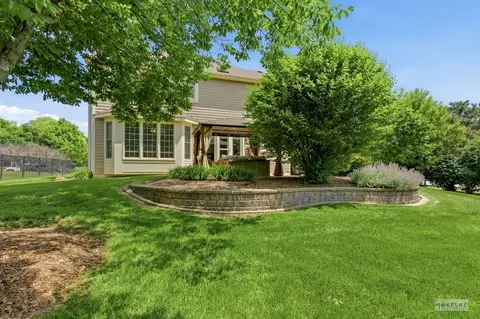 Exterior - 15528 Dan Patch Dr, Plainfield, IL 60544 photo 6 of 11