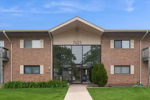 7425 Brookdale Dr #113, Darien, IL 60561