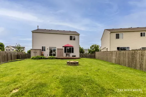 Exterior - 1603 Hawthorne Ridge Dr, Plainfield, IL 60586 photo 5 of 5