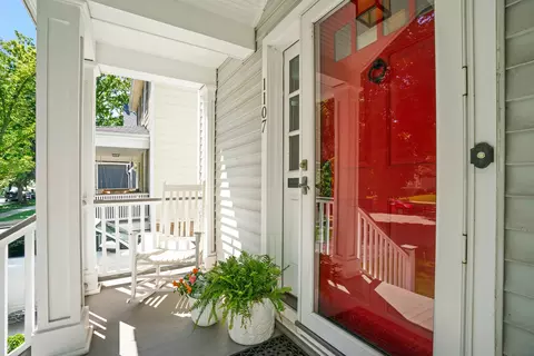 Exterior - Undisclosed, Evanston, IL 60201 photo 2 of 8