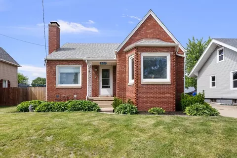 522 Pine St, Kewanee, IL 61443