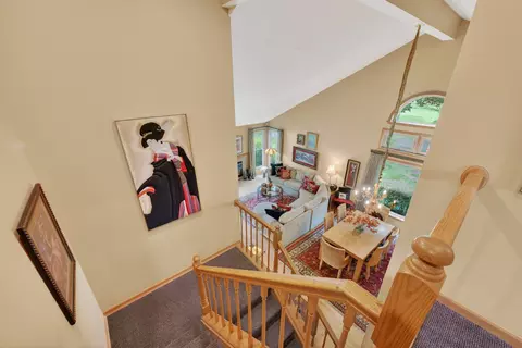 Entry Way - 1507 Acorn Ct, Wheeling, IL 60090 photo 1 of 3