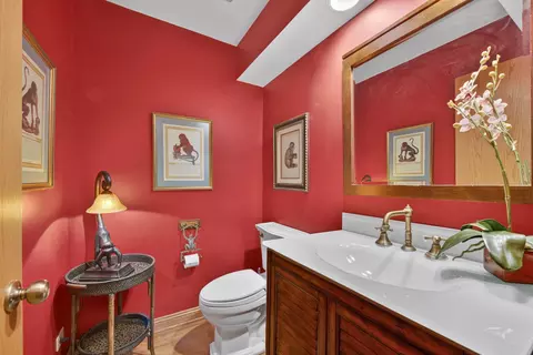 Bath - 1507 Acorn Ct, Wheeling, IL 60090 photo 3 of 5