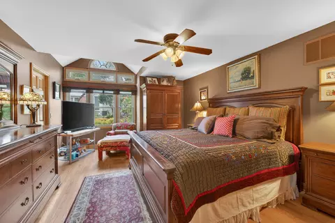 Bedroom - 1507 Acorn Ct, Wheeling, IL 60090 photo 1 of 4