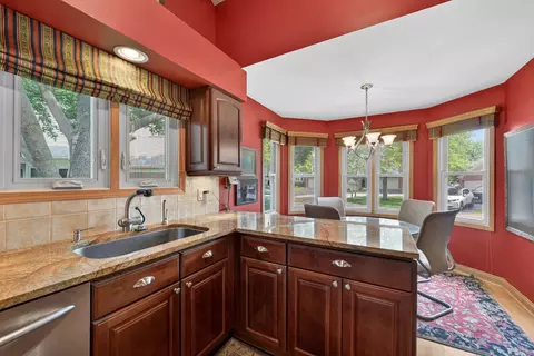 Kitchen - 1507 Acorn Ct, Wheeling, IL 60090 photo 3 of 3
